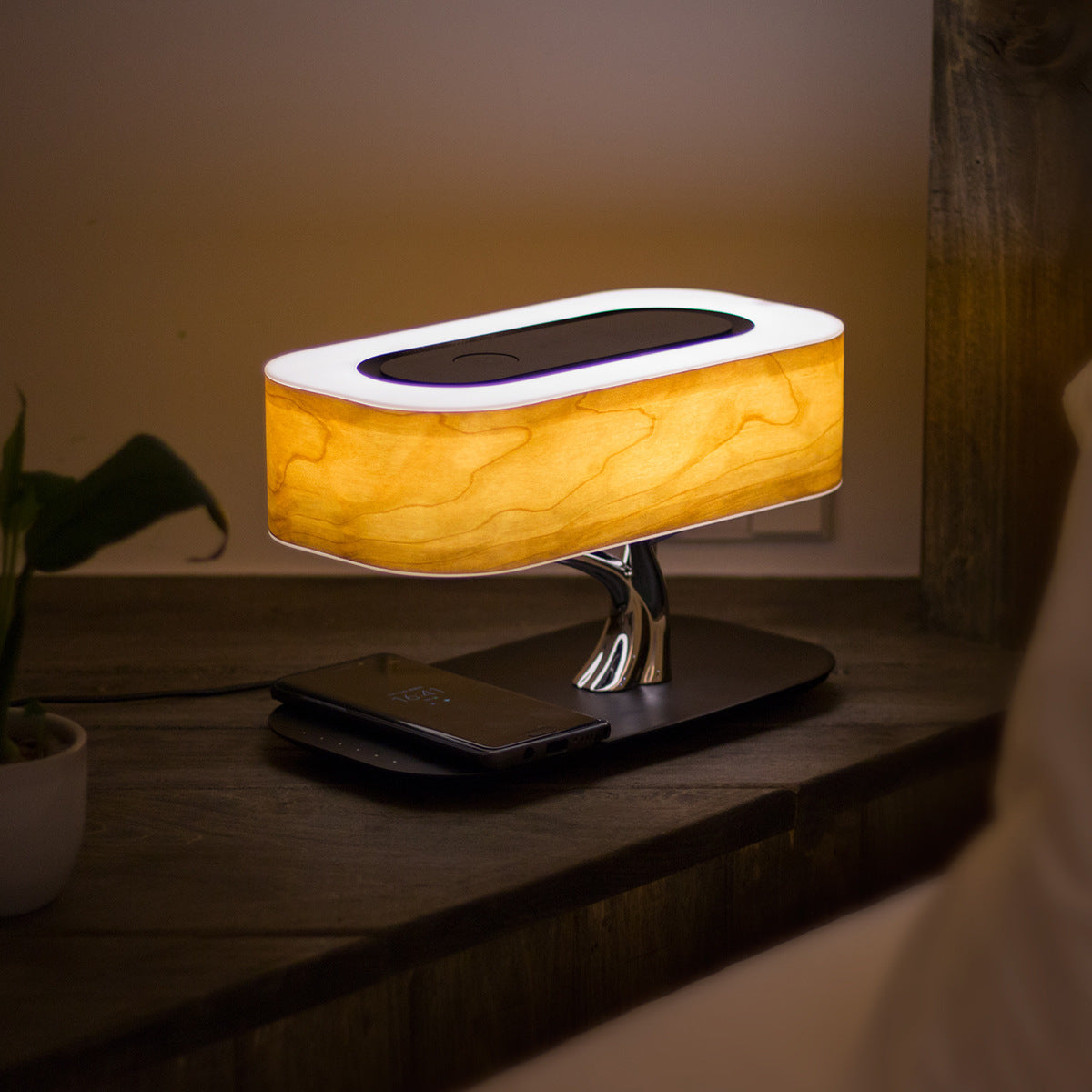 Tree Lamp Bluetooth Speaker with Wireless Charger